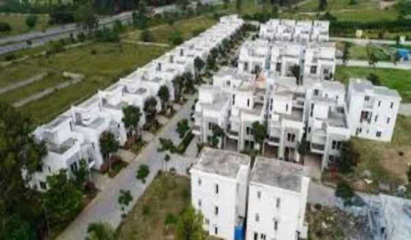 Featured Image of Bluejay Aster Villas